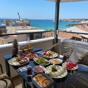 Otel Acer Güneş